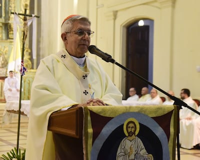 Monseñor Adalberto Martínez, arzobispo de Asunción, pidió a los fieles que renueven su fe.