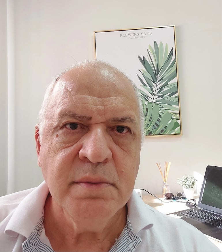 Cesar Meza Bría, precandidato a intendente.