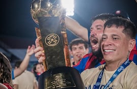 Juan Manuel Iturbe, máximo goleador de Cerro Porteño, pieza clave para que el Ciclón conquiste el Torneo Clausura 2025 y la Supercopa Paraguay.