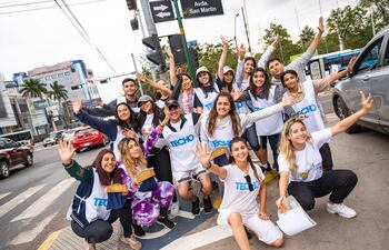 TECHO, que cumplió 15 años de trabajo en el país el pasado mes de Julio, viene celebrando la colecta desde el 2009, con el objetivo de involucrar a todos los sectores de la sociedad en la construcción de un país más justo, a través del aporte solidario que va dirigido al financiamiento de los programas y proyectos de vivienda y hábitat que TECHO realiza junto a las comunidades más vulnerables del país.