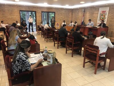 El reclamo del gremio comercial fue planteado este miércoles en la Junta Municipal de Ciudad del Este.