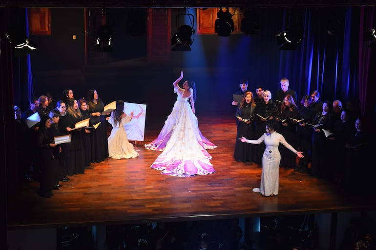 Tras 15 años, el Teatro Municipal de Villarrica volvió a recibir al público.