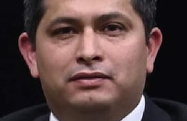 Armindo Torres, director de DD.JJ. de la CGR.