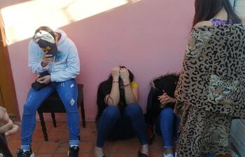 Los detenidos en el marco del "Operativo Himero-Eros" realizado por el Ministerio Público y la Policía Nacional en San Lorenzo, en julio de 2021.