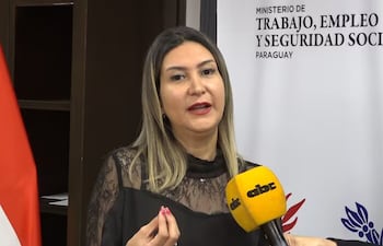 La ministra de Trabajo, Mónica Recalde.