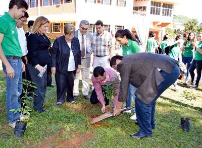 /pf/resources/images/abc-placeholder.png?d=2449