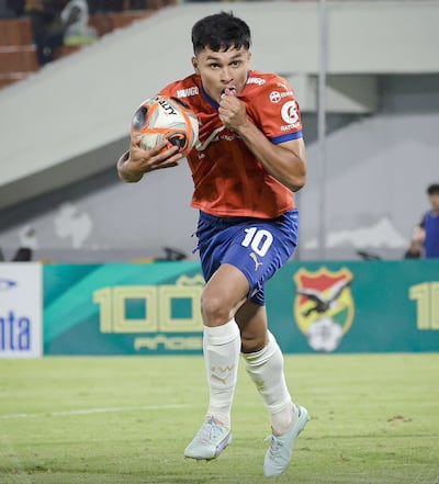 Héctor Damián Bobadilla, futbolista paraguayo del Jorge Wilstermann de Bolivia.