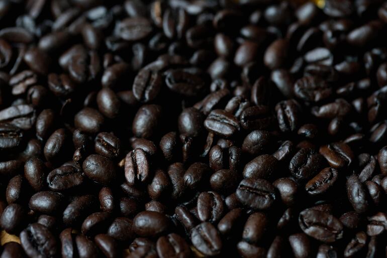 /pf/resources/images/abc-placeholder.png?d=2390