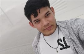 José Carlos Núñez Rojas de 17 años se encuentra con paradero desconocido desde el 1 de noviembre.