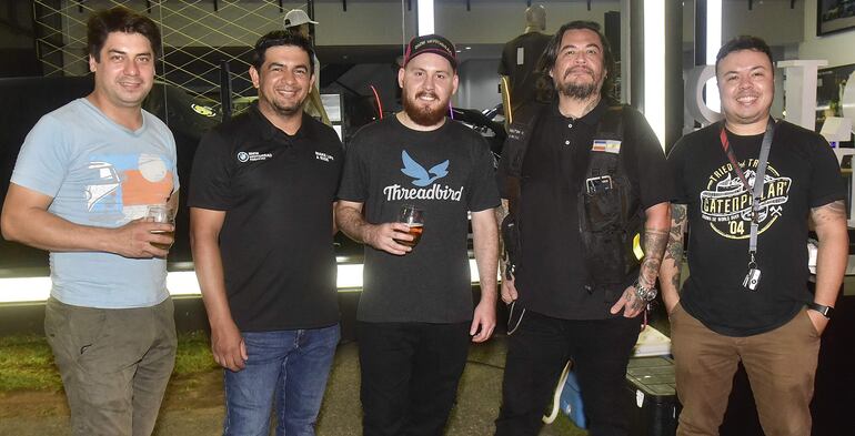 Héctor Medina, Arnaldo Campuzano, William Amarilla, Milton Villagra y Elías Alvarenga.