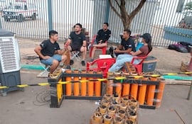 Fuegos artificiales, Caacupe, Gentileza 07-12-2025