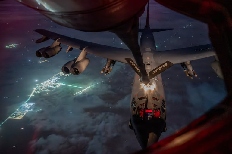 EE.UU. e Israel golpean Irán con bombardeos sobre infraestructura clave