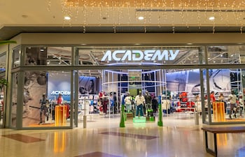 Academy llega al Shopping Mariscal con una propuesta deportiva y urbana para niños y jóvenes de hasta 16 años.