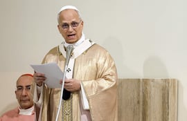 El papa León XIV urgió este domingo a abandonar la “absurda pretensión” de la guerra