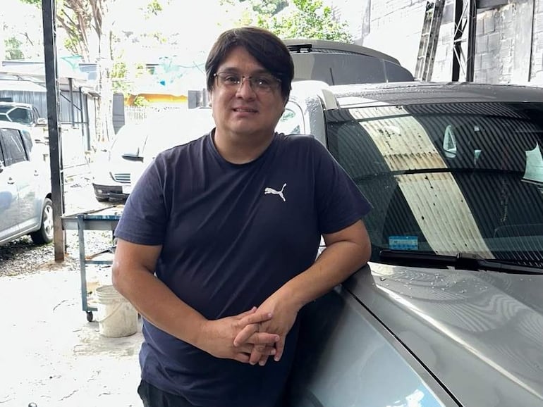 José Alarcón, propietario de JM Car Center