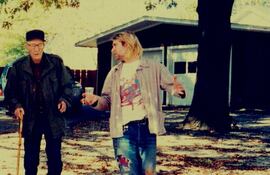 william-burroughs-y-kurt-cobain-se-reunieron-una-manana-de-octubre-de-1993-en-un-raro-y-breve-parrafo-de-lo-que-podria-ser-la-otra-historia-unive-232206000000-1056582.jpg