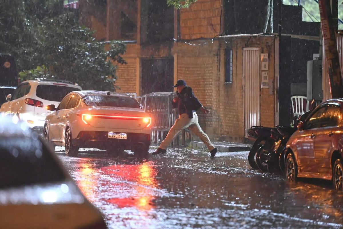 Lo peor de la tormenta ya pasó para Asunción, anuncian desde Meteorología: esta es la situación actual
