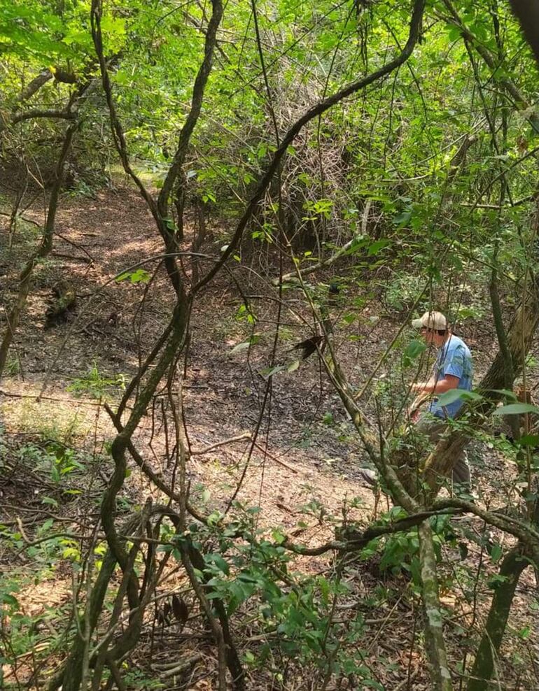 Oscar Ovelar, desde el miércoles, comenzó a buscar a su padre.