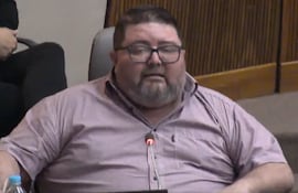 El diputado cartista Derlis Rodríguez durante la sesión en la que se trató la renuncia de Orlando Arévalo.