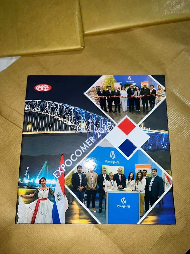 Portada de la revista MAE en su edición especial dedicada a la  EXPOCOMER PANAMÁ 2026, de la cual Paraguay tomó parte.