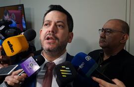 Presidente de la Cámara de Diputados, Raúl Latorre (ANR, HC).