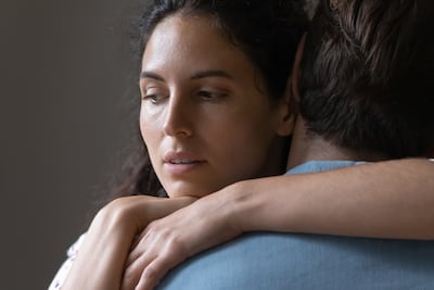 ¿Se puede ser bisexual aunque nunca se haya tenido una relación con alguien del mismo sexo?