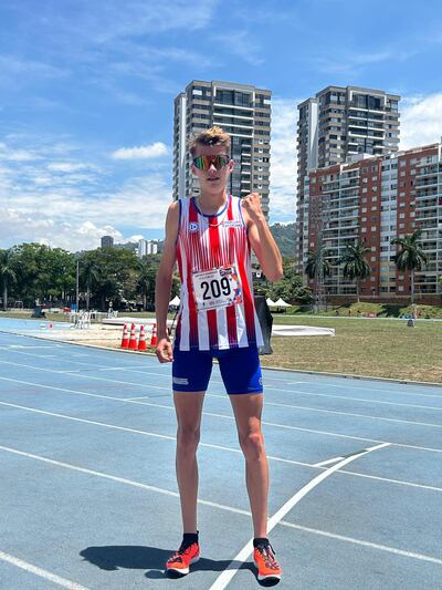 El paraguayo Eriky Dos Santos conquistó la medalla de bronce y estableció un nuevo récord nacional en Bucaramanga, Colombia.