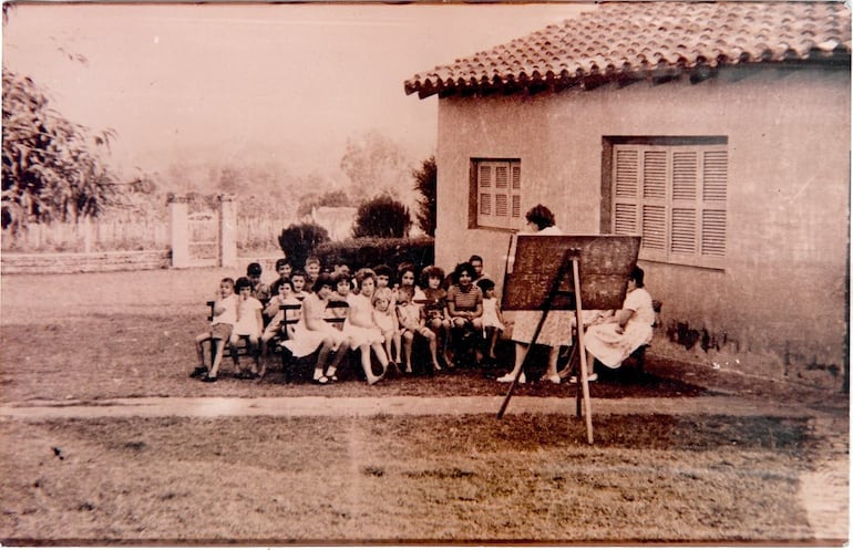 Día del Maestro en Paraguay: un homenaje a la resistencia y la reconstrucción