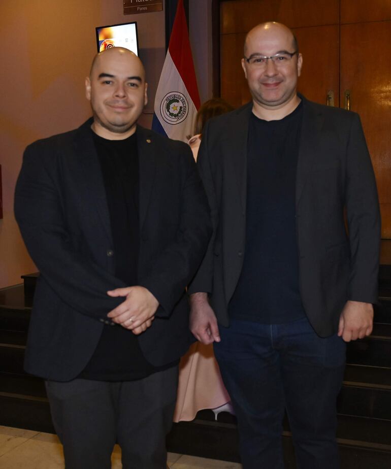  Armando Aquino y Alfredo Galeano.