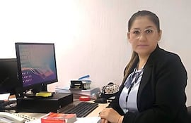 Juliana Romero Maciel, actuaria judicial, acusada por supuesto sabotaje informático.