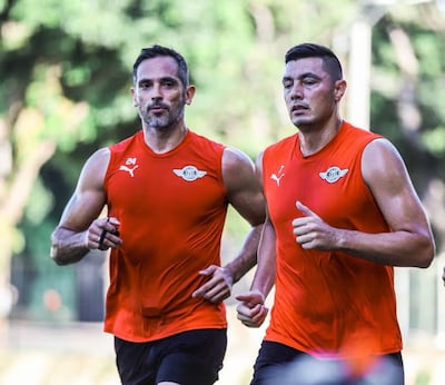 Roque Luis Santa Cruz (44 años) y Óscar "Tacuara" Cardozo (42 años) delanteros históricos que cierran sus ciclos con la camiseta de Libertad.