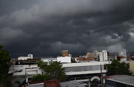 Lluvia cielo nublado clima pronóstico temperatura
