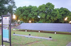 ANDE culminó curso de capacitación en sistemas fotovoltaicos en su apuesta por la generación de energías renovables.
