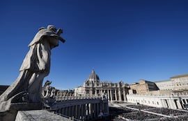 La basílica y la plaza de San Pedro, en Roma.