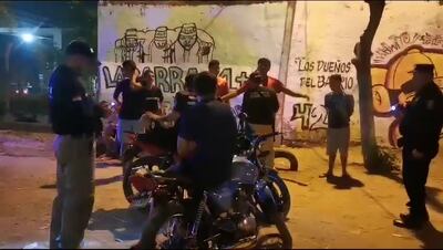 La Policía Nacional realizó un megoperativo en las denominadas zonas rojas de la ciudad de Asunción.