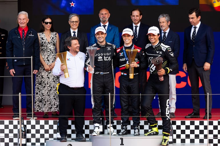 Ceremonia de premiación del GP de Mónaco de la Fórmula E.