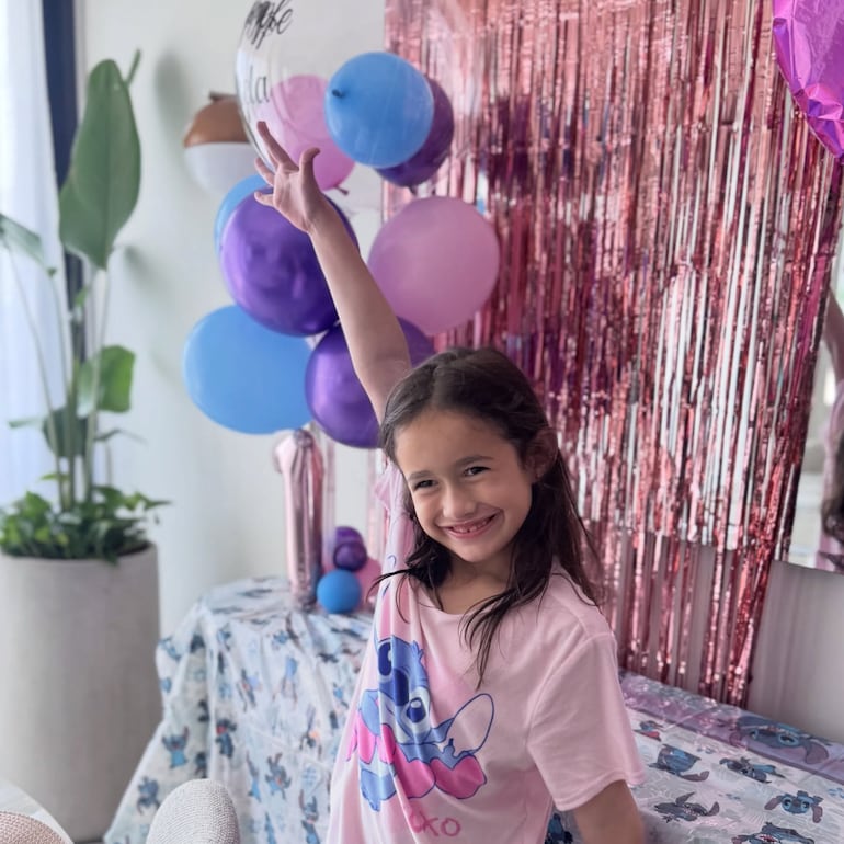 ¡La dulce Rafaela ya cumplió 7 años! (Instagram/Lali González)