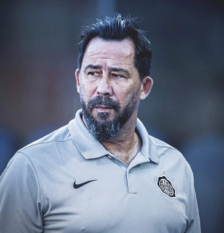 Pablo Andrés Sánchez (53), técnico del Expreso.