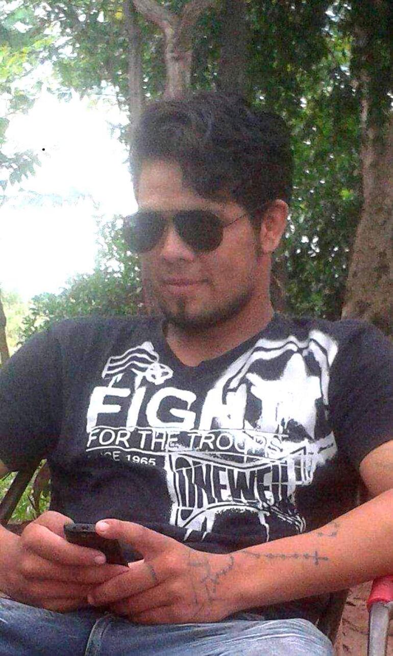 Dany Torales Enciso, prófugo, buscado por la muerte del niño que intentó defender a su madre.