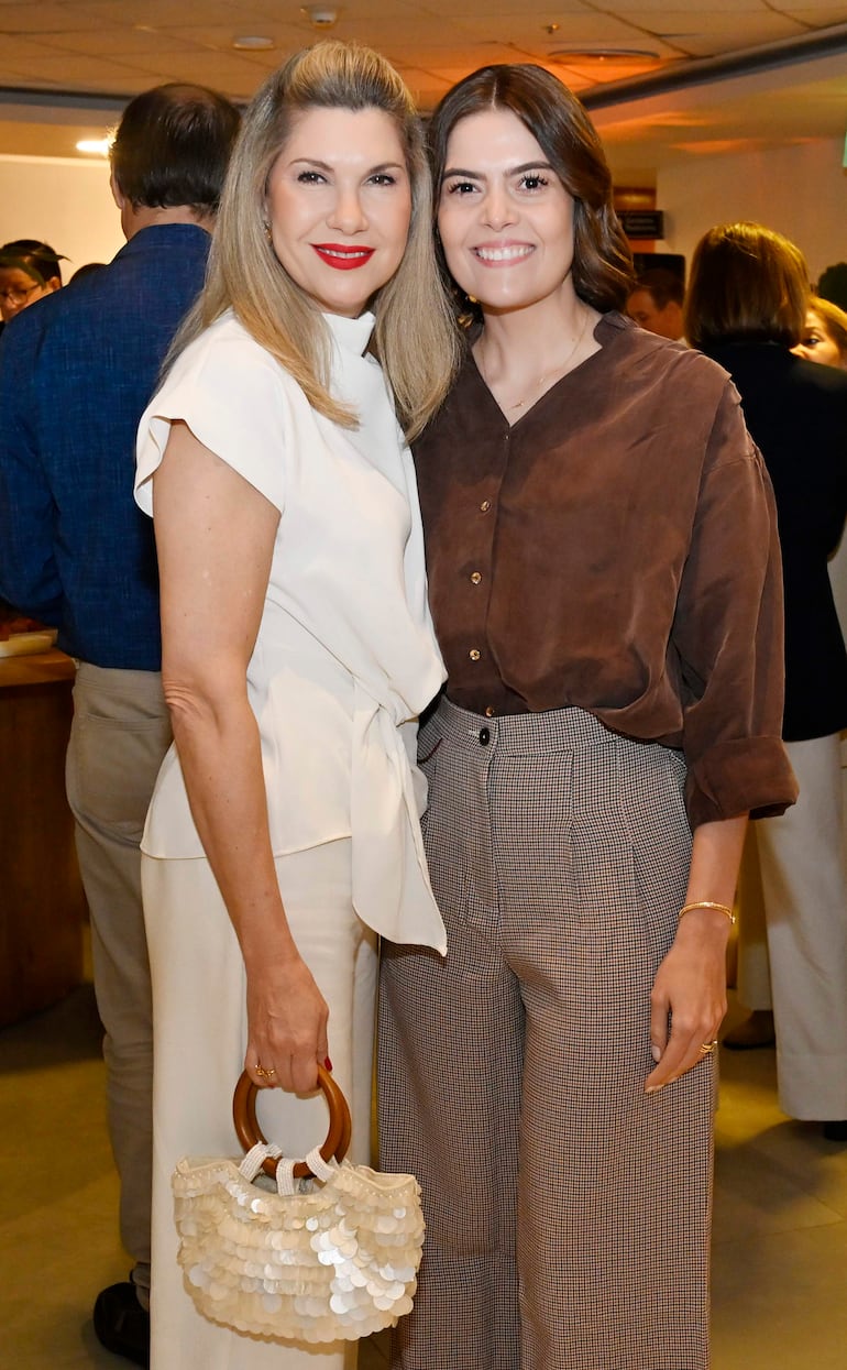 Brindis del Banco Familiar