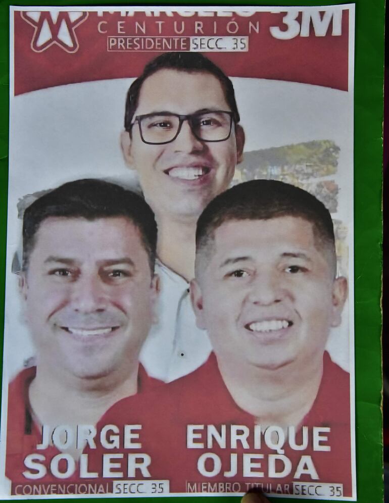 Jorge Soler (director) y Enrique Ojeda (administrador), con su "padrino" político, el concejal Marcelo Centurión.