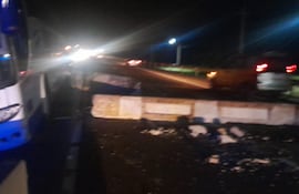 Un colectivo de larga distancia de la empresa Norte Poty tuvo un percance sobre la ruta PY02.