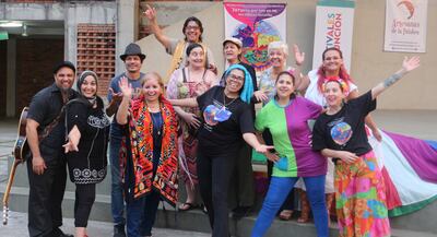 Algunos de los integrantes de Artesanas de la Palabra, organización que impulsa esta Bienal Internacional de Oralidad.