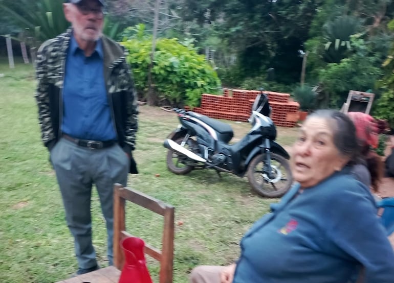 Las victimas José María Almirón Ortiz (77) y su esposa Gilberta Martínez de Almirón, ambos domiciliados en el lugar.