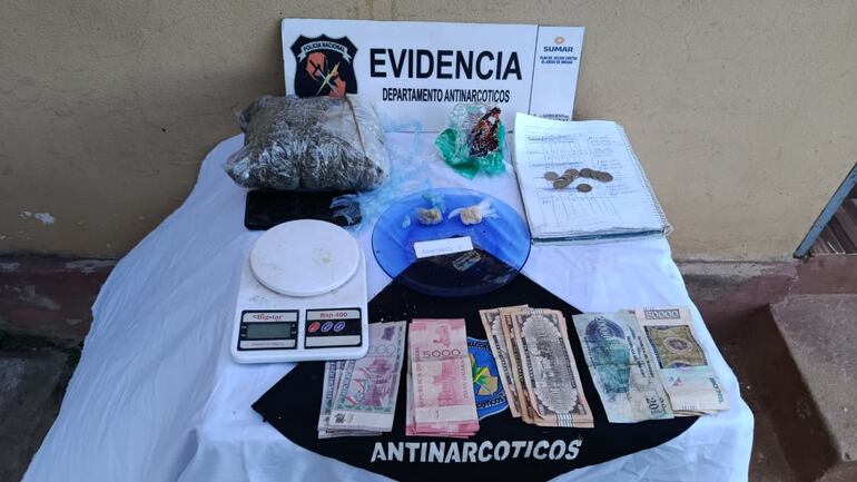 Coronel Oviedo: incautan cocaína tipo crack y marihuana envasada al vacío en una vivienda del barrio San Isidro