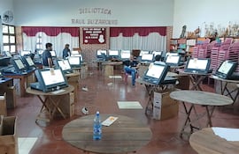 Testean máquinas de votación en Villarrica y ajustan detalles para internas partidarias.