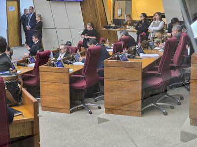 La diputada Johana Vega (HC) estuvo ausente hoy por 2ª vez consecutiva.