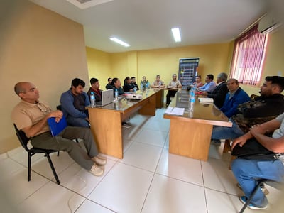 Directivos de Dimabel y del Mercado 4 se reunieron hoy para hablar sobre la venta de pirotecnia durante los últimos días del año.