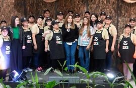 El Shopping Mariscal celebró el aniversario del Agroshopping junto a sus expositores y clientes.