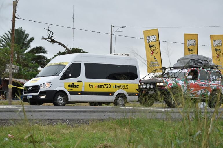 Fotos en el puesto de peaje voluntario Pa'i Pukú.